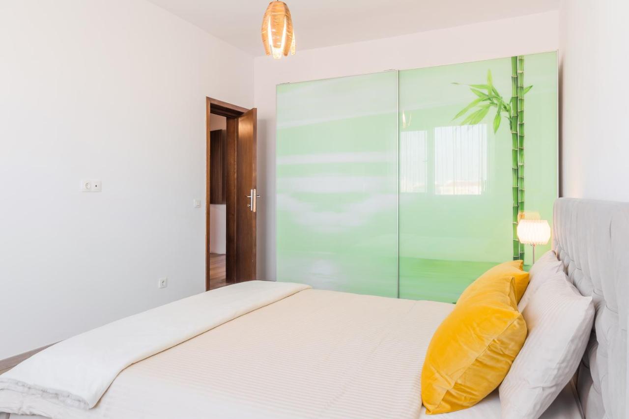 Lovely Apartment With City View Bucarest Exterior foto