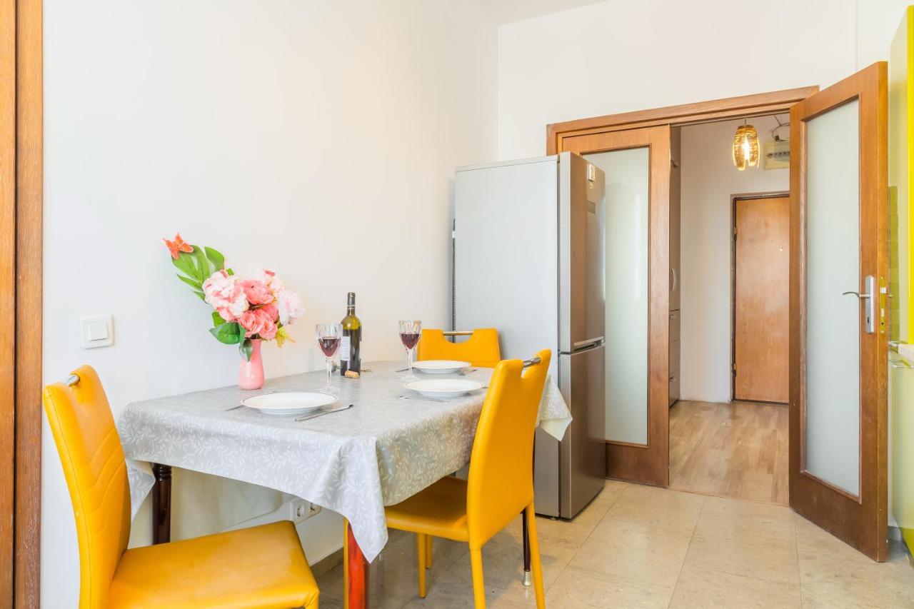 Lovely Apartment With City View Bucarest Exterior foto