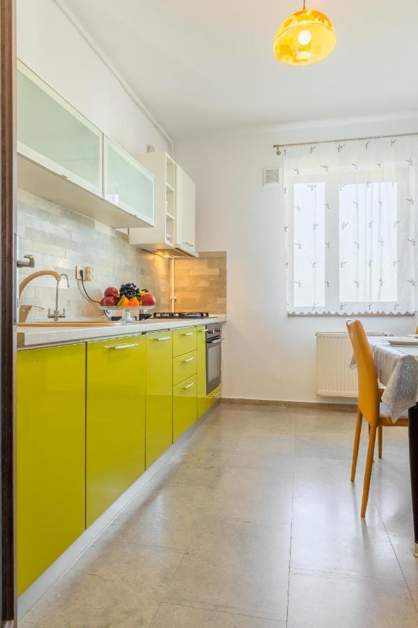 Lovely Apartment With City View Bucarest Exterior foto